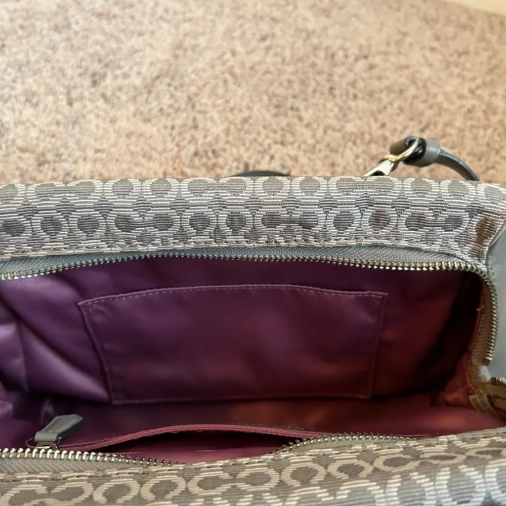 Like New Coach Signature Gray Jacquard & Leather Madison Satchel #D1394-25215